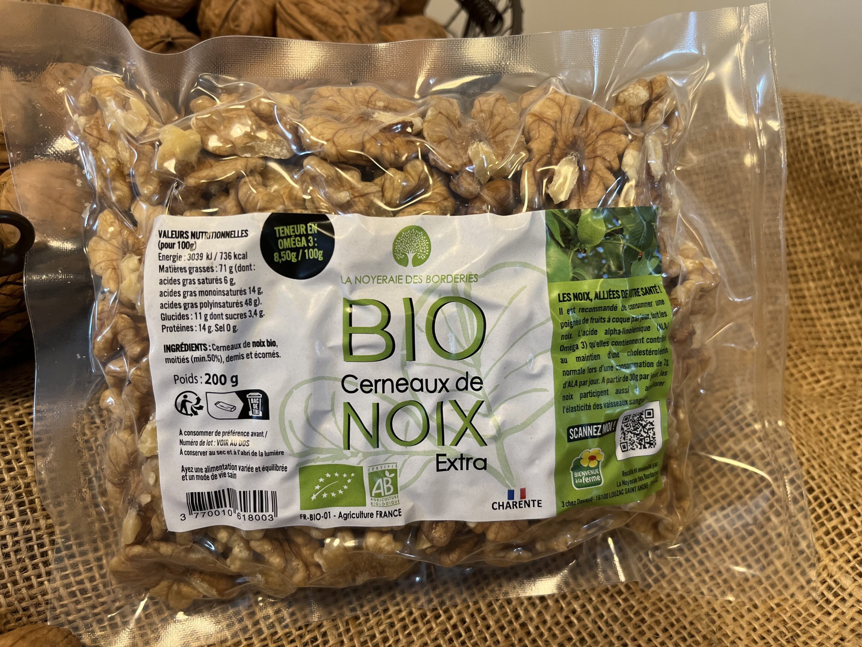 Cerneaux de noix bio extra triés à la main, sachet 200g, La Noyeraie des Borderies