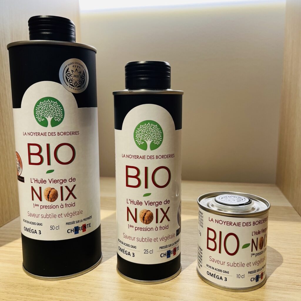 Gamme d'huile vierge de noix bio pressée à froid en 50, 25 et 10 cl, La Noyeraie des Borderies